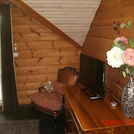Couette-café Family Honka - *
